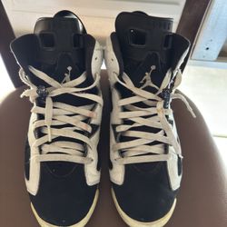 Size 11 - Jordan 6 Retro 