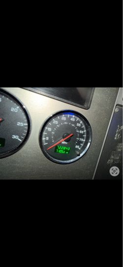 🚛 FOR SALE: Kenworth Box Truck – $15,000 OBO 🚛