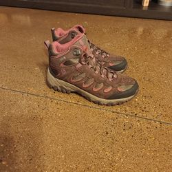 Merrill Women Hiking Boots, Size 8.5