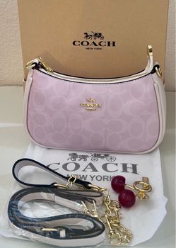 Small pink and white purse with box for women