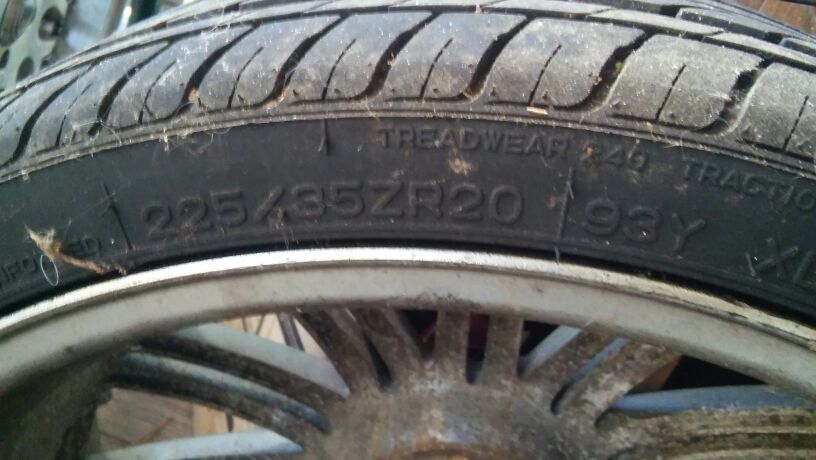 2 brand new tires, 200 miles driven on. $150 for both. 225/35 ZR20