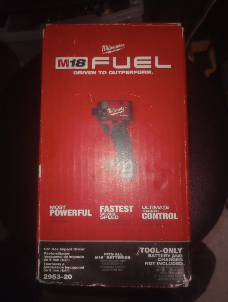 Milwaukee Fuel M18 1/4 Inch Impact Driver 