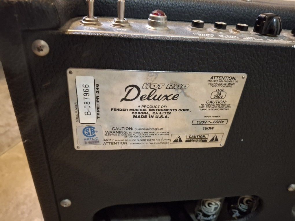 FENDER HOT ROD DELUXE 180 WATT GUITAR AMP Sn B-087966