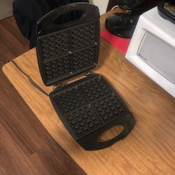 Waffle Maker 