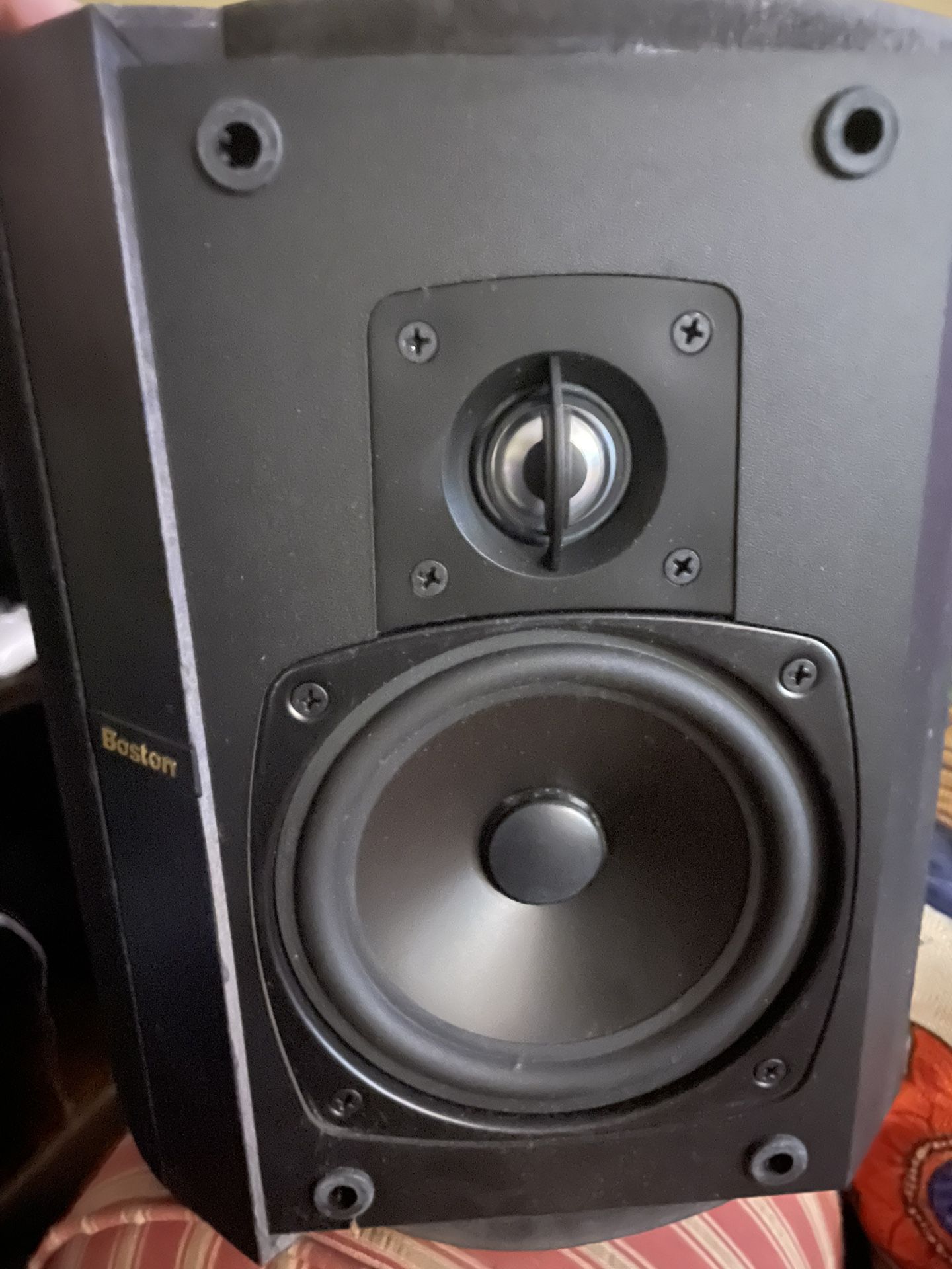 3 Boston Acoustics High End Surround Sound Speakers-vr920 (2)VR-MX