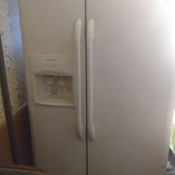Side By Side Refrigerator