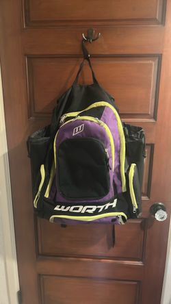 Worth brand softball backpack style tote bag