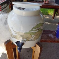 5 Gal Water Crock Dispenser And Stand 