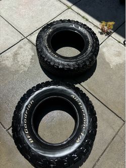 BFGoodrich All-Terrain T/A KO2 Tires - Pair of 2 - LT285/70R17