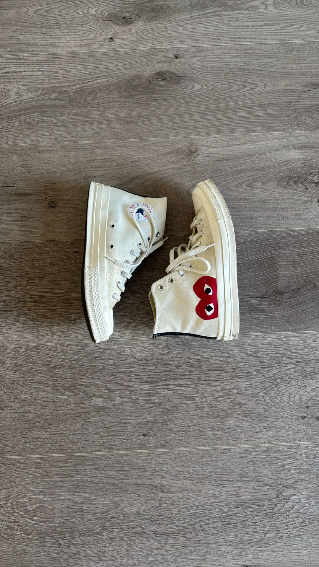 CDG Converse Sz 8