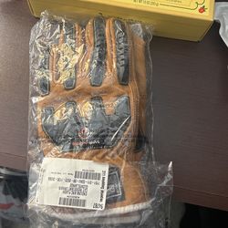 Brand new working gloves