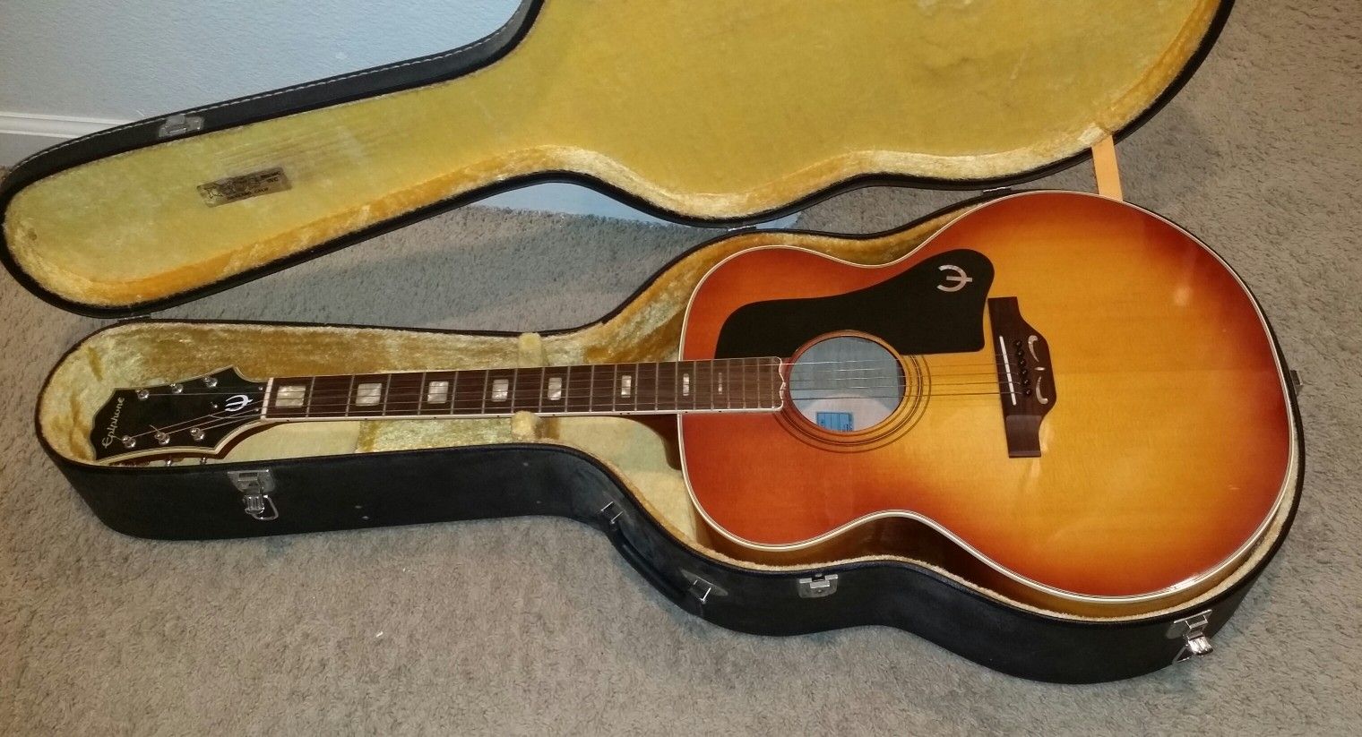 Vintage Epiphone Acoustic Guitar with Case
