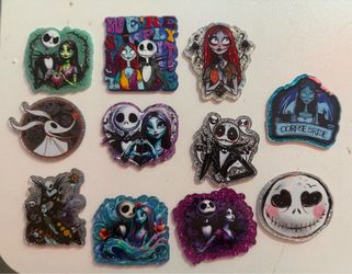 Halloween retractable badges