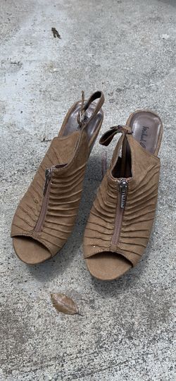 Marco Antonio brown tan wedges shoes heels size 7.5