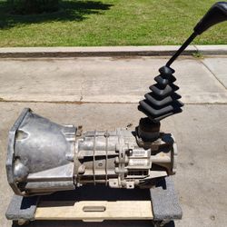 NV1500 / NV2550 5 Speed Manual Trans