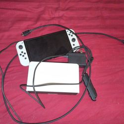 Nintendo Switch OLED (FIRST GEN SWITCH)