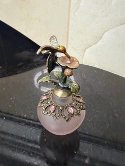French Frosted a glass Brass Jewelled Humming Bird Finial Bottle