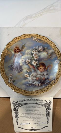 Reco Sandra Kuck Heavenly Hideaway Collector Plate