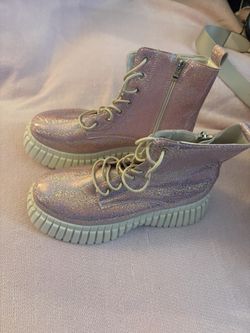 woman’s new pink bootie’s 