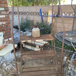 Metal Plant Stand