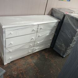 8 Drawer Dresser