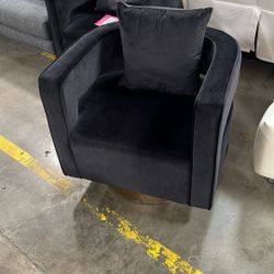 BRAYDEN STUDIO Barrel Chair