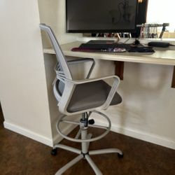 Tall Office Chair for Sale in Springfield MA OfferUp