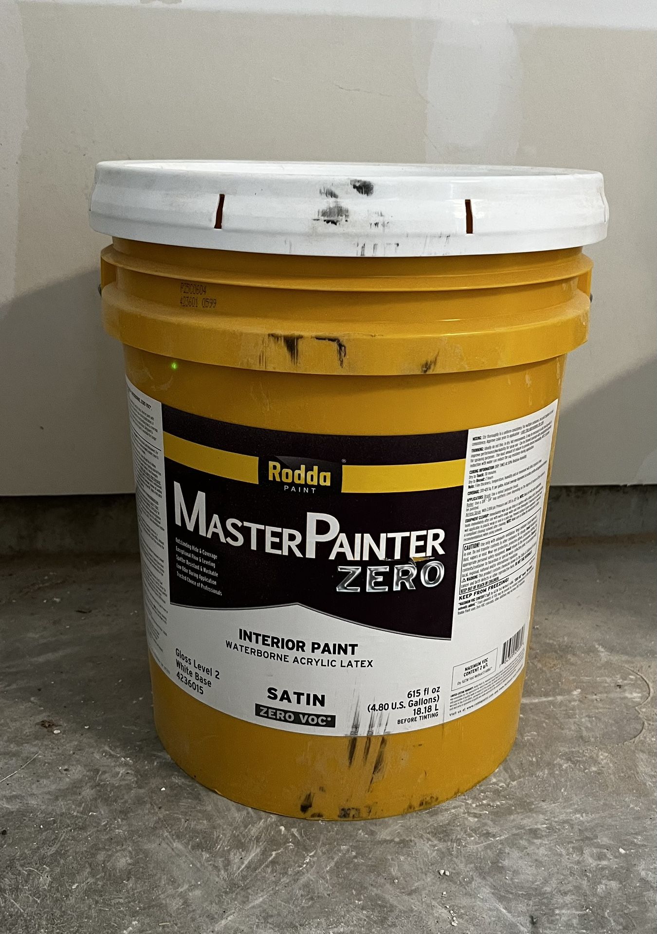 Interior Paint. Color Metro. Satin. New 5 Gallons