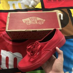 Low top Vans “True Red/Black”