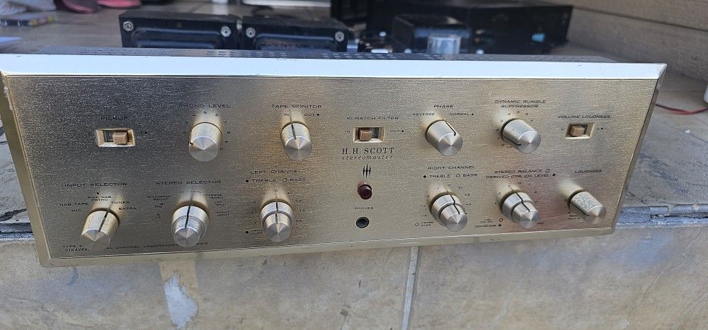 H.H. Scott Model 296 Tube Stereo Integrated Amplifier - Working