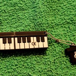 New!! USB Flash Drive - Keyboard