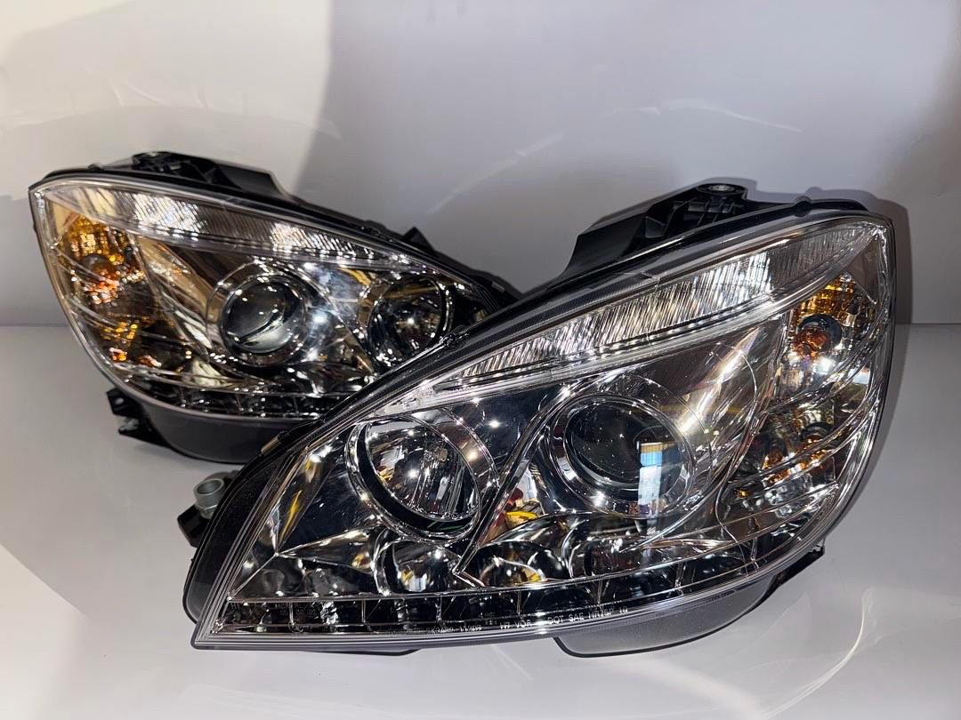 08-11 Mercedes-Benz W204 C-Class 4 door sedan only Factory Halogen Headlights/Faros