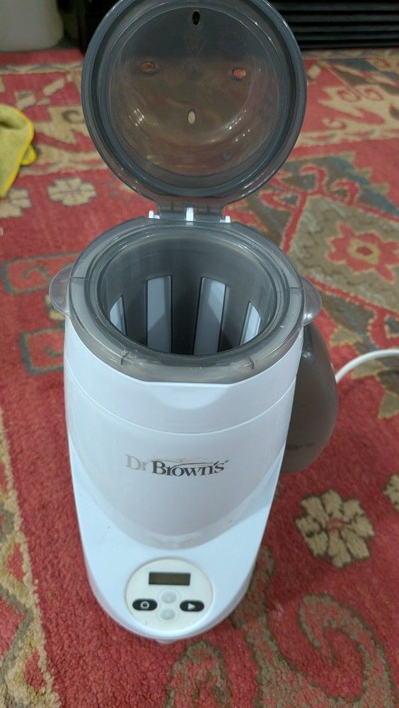 Mr Brown bottle warmer