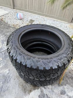 2 tires Delium 285 60 r20