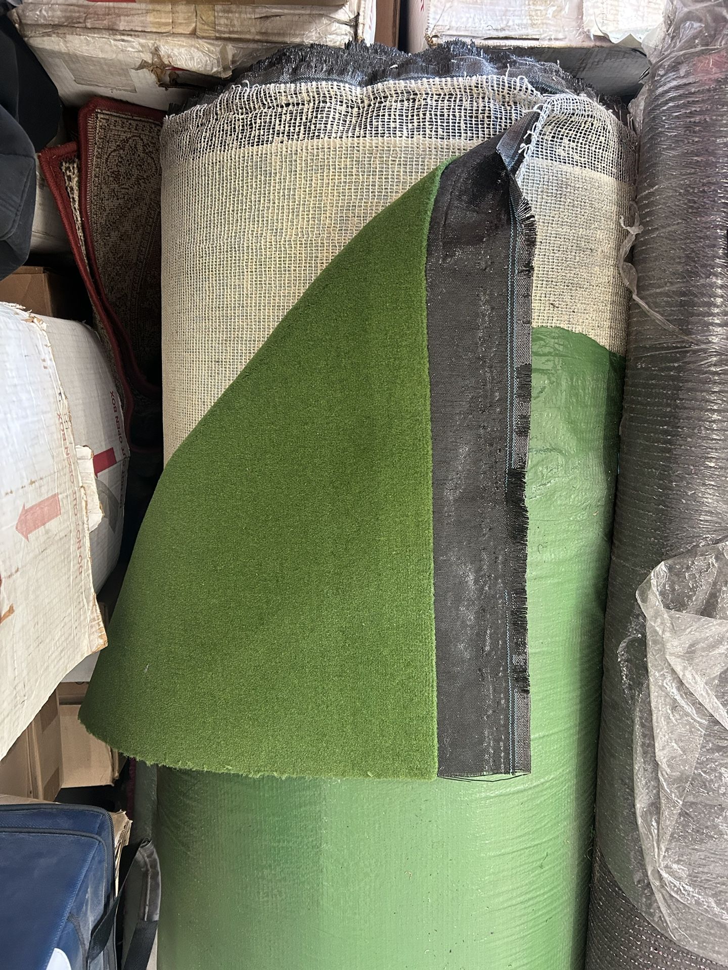 Miniature Golf, Turf 12’ x 128’ New 1542 ft.²