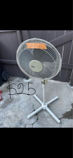 Excellent condition different sizes fans