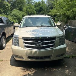 Fully Loaded Platinum Hybrid Escalade