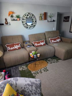 Reclining  couch
