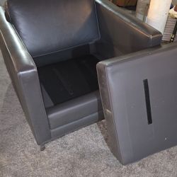 Teknion Tux-Lounge-Seating-Front-View-Lounge-Chair-Fully-Upholstered-Chrome-Base