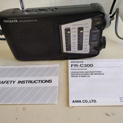 Portable Aiwa FR-C300 radio receiver With Original Box And Paper Works