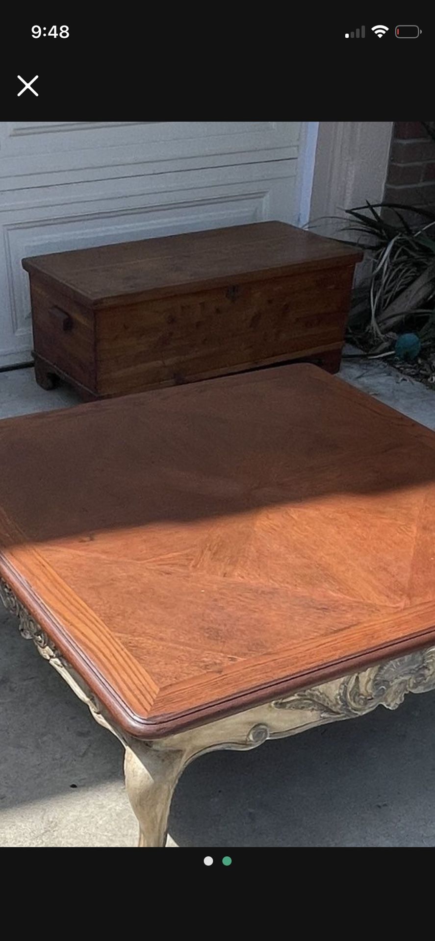 Garage Sale Day! 100% Solid Cedarwood Cedar Chest !
