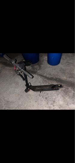 Electric scooter