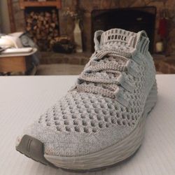 .(Size-10 Men's / 11.5 Women's) Like New, NOBULL Allday Knit- Cool Grey
Lightly used, look like new. Prices in stores and online range from $130 to $1