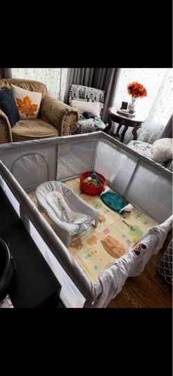 50/50 grey play pen for babies