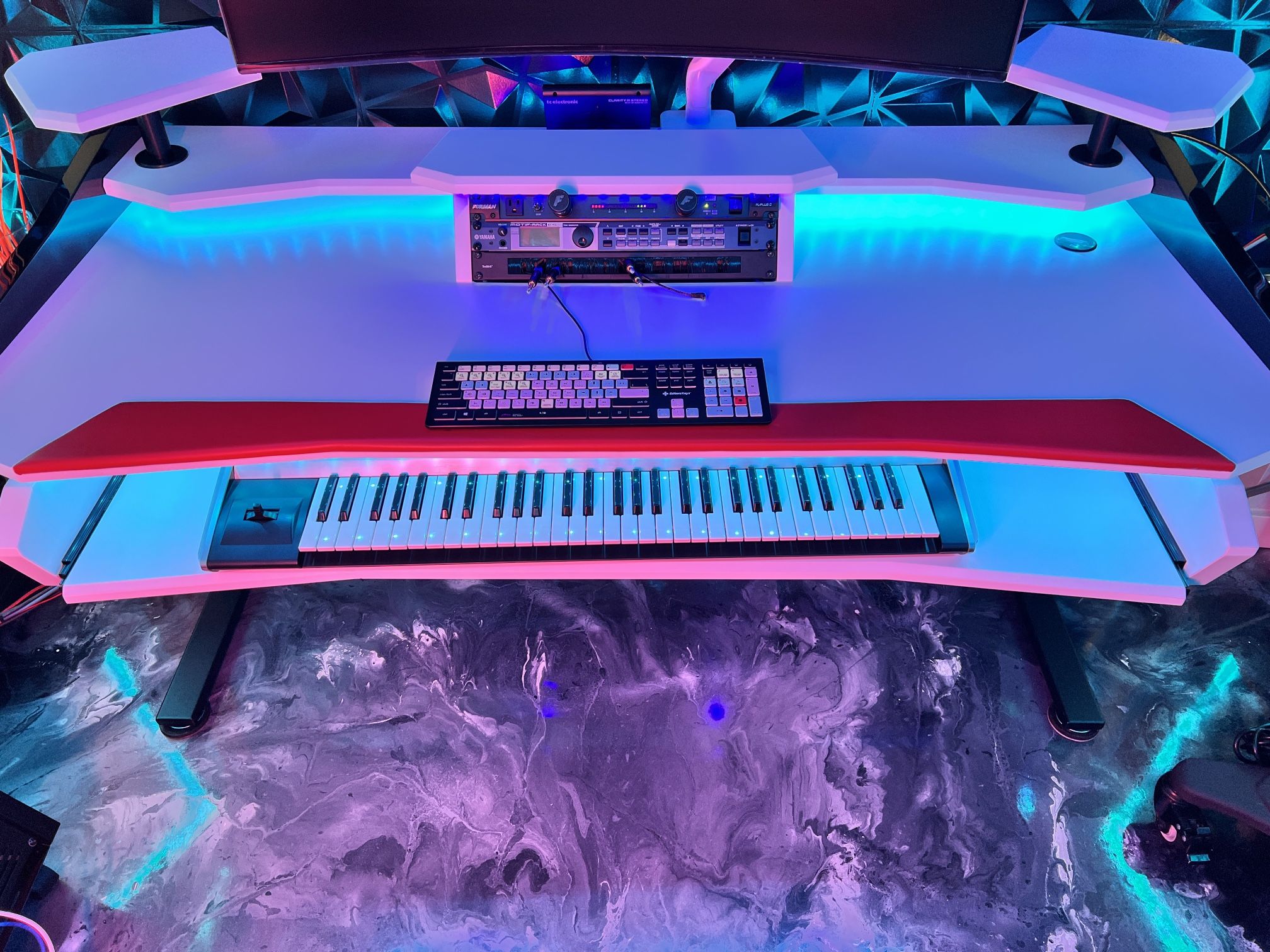 Studio Desk - 88 Keys ,Height Adjustable