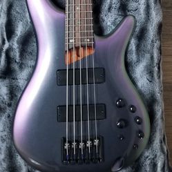 Ibanez SR500E 5-string bass