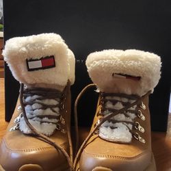 Tommy Hilfiger Boots 