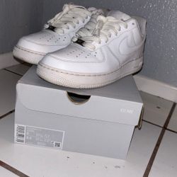 Nike Men’s Air Force 1 ‘07 White 