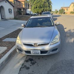 Honda Accord. 2007. Mile 176000 Clean Title $2900