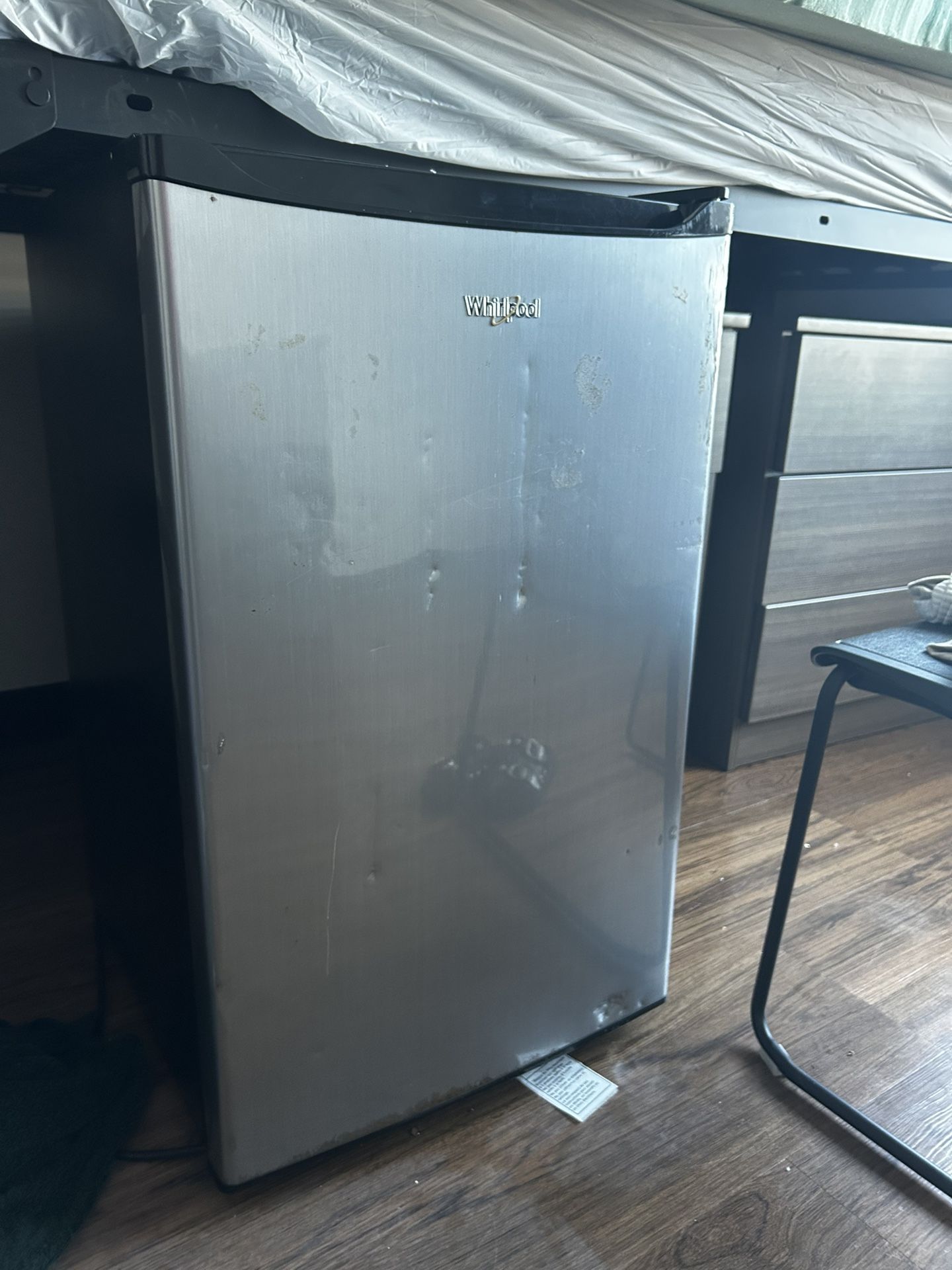 Whirlpool Mini Fridge